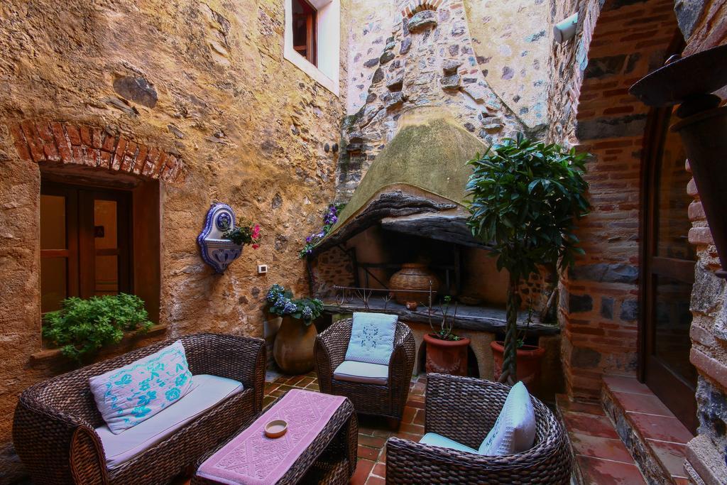 Hotel Anticos Palathos Orosei Exterior photo